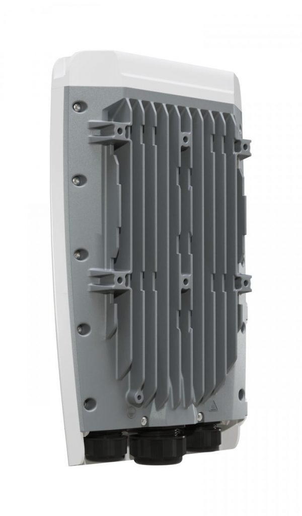Mikrotik CRS504-4XQ-OUT network switch Managed L3 Fast Ethernet (10/100) Power over Ethernet (PoE) 1U White - Image 2