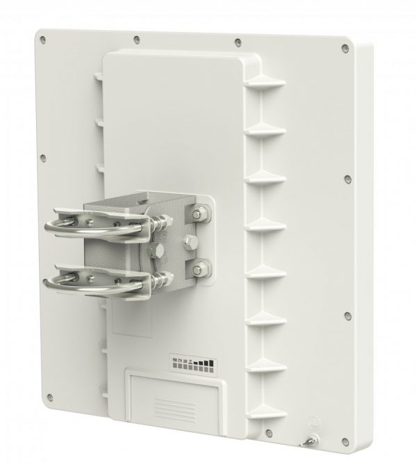 MikroTik RouterBOARD QRT 5 - Radio access point (RB911G-5HPND-QRT)