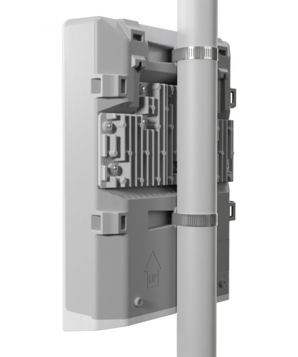 Mikrotik netFiber 9 Gigabit Ethernet (10/100/1000) Power over Ethernet (PoE) White - Image 4