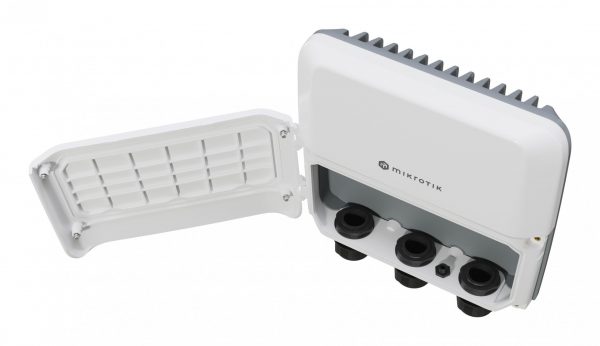 Mikrotik RB5009UPr+S+OUT wired router 2.5 Gigabit Ethernet, Gigabit Ethernet White - Image 3